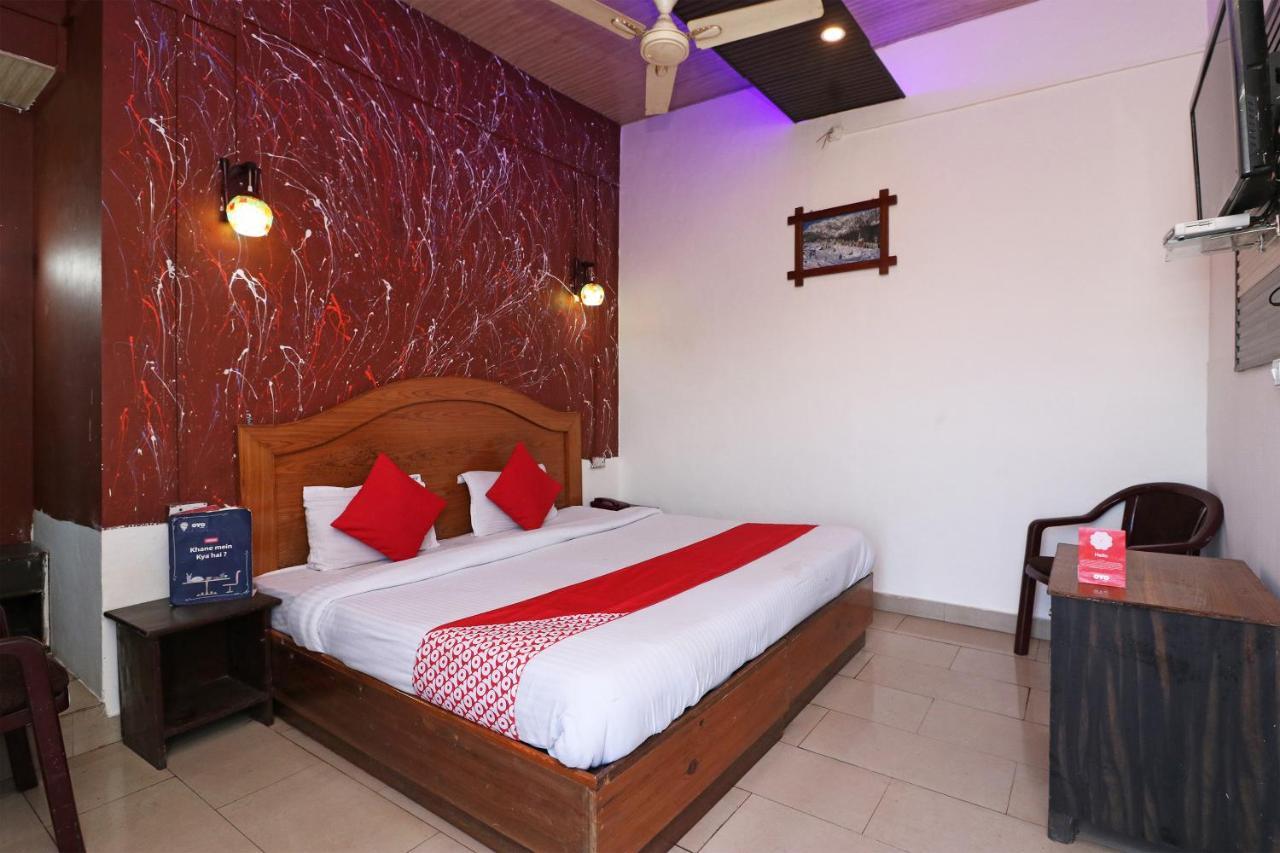 Oyo 81042 Rajput Resort ปาเตียลา ภายนอก รูปภาพ